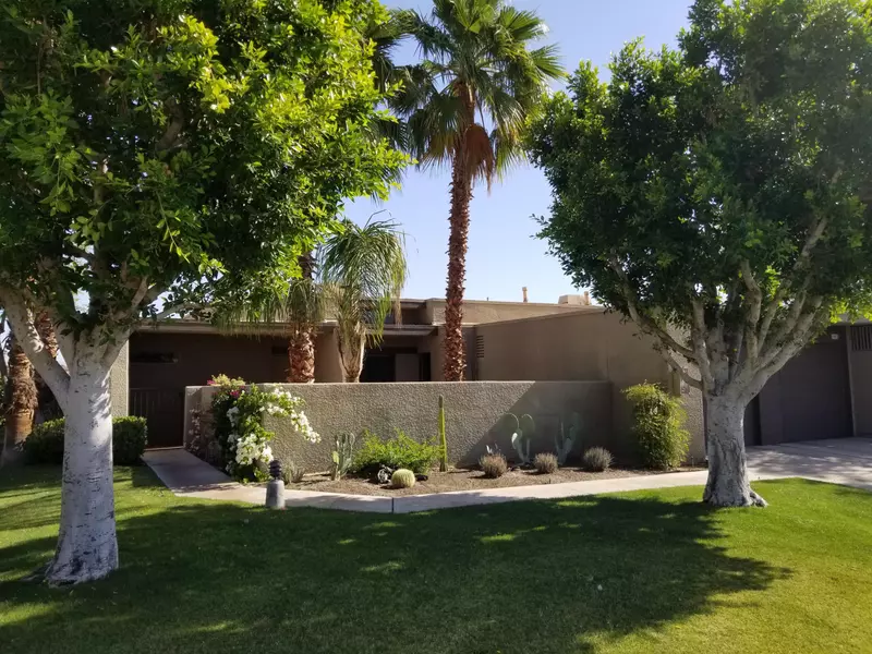 1450 Tiffany CIR N, Palm Springs, CA 92262