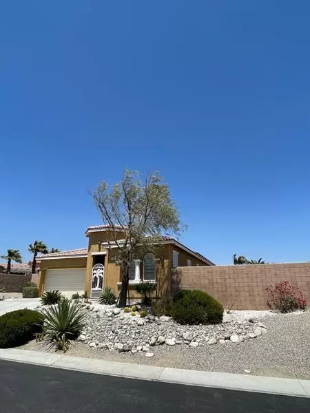 62472 S Starcross DR, Desert Hot Springs, CA 92240