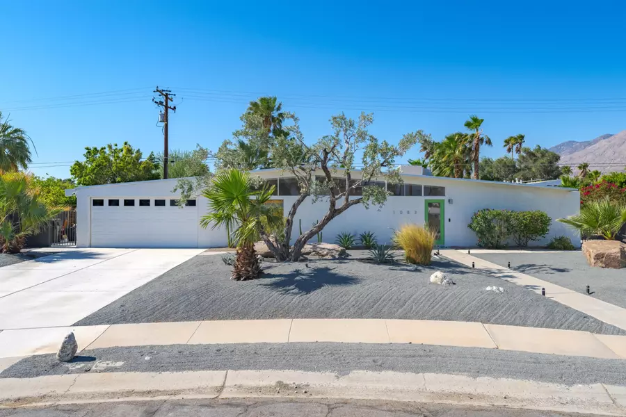 1083 E Padua WAY, Palm Springs, CA 92262