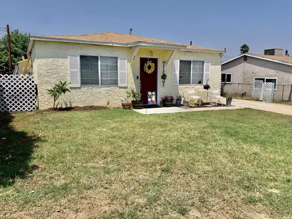 Colton, CA 92324,887 Herberts LN