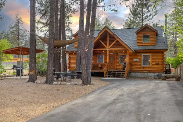 450 Jeffries RD, Big Bear Lake, CA 92315