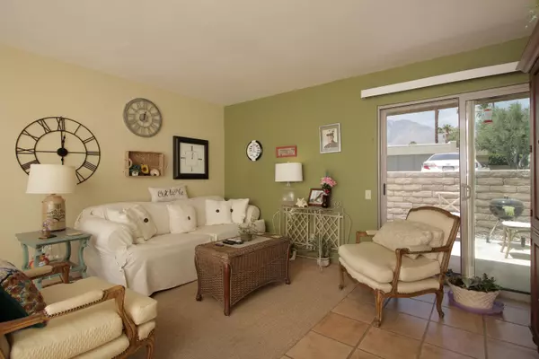 Palm Springs, CA 92262,1381 Sunflower CIR S