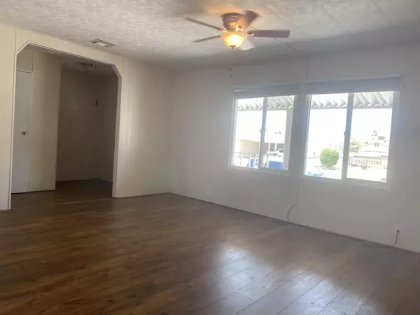 San Jacinto, CA 92582,511 Estrella ST