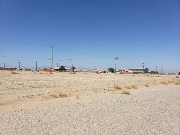 1352 Curtis AVE, Thermal, CA 92274