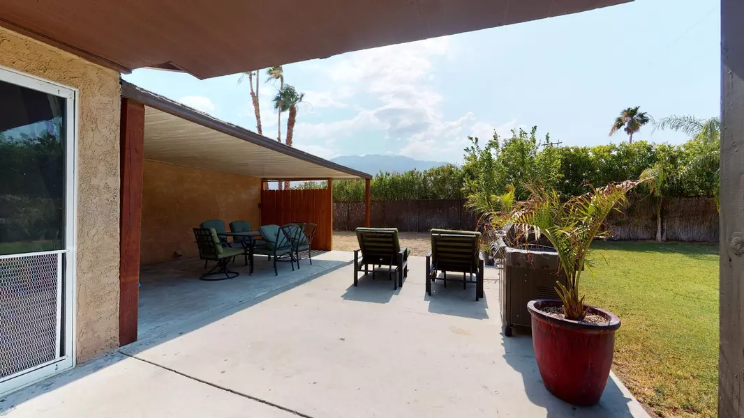 2760 E San Angelo RD, Palm Springs, CA 92262