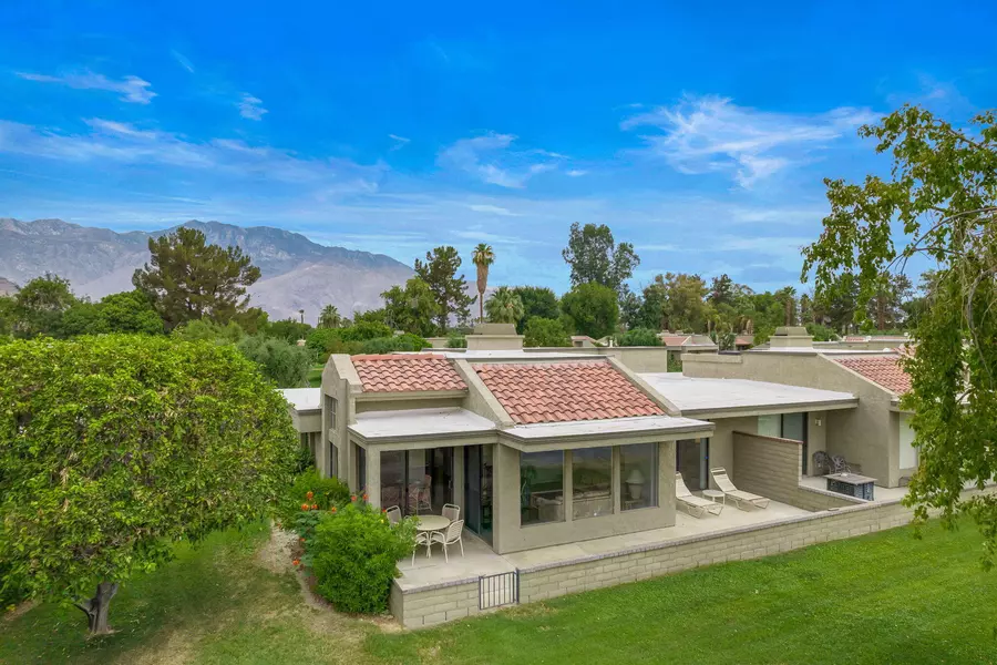 2870 Calle Loreto, Palm Springs, CA 92264