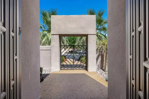 Rancho Mirage, CA 92270,4 Silver CIR