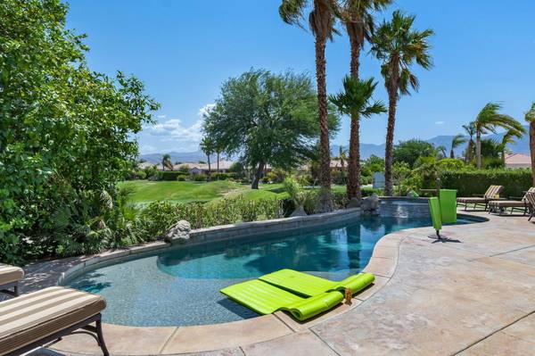 8 Vista Encantada, Rancho Mirage, CA 92270