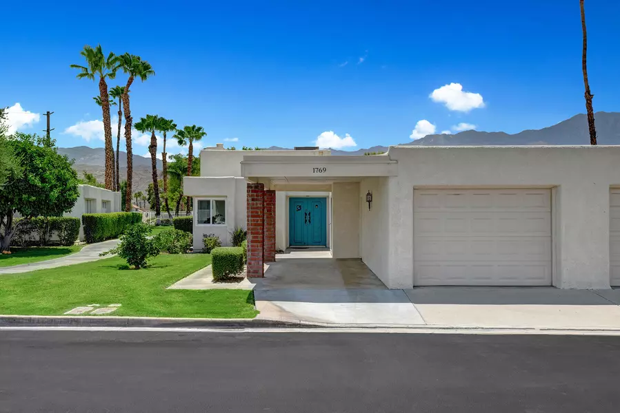 1769 Pinehurst PLZ #26, Palm Springs, CA 92264