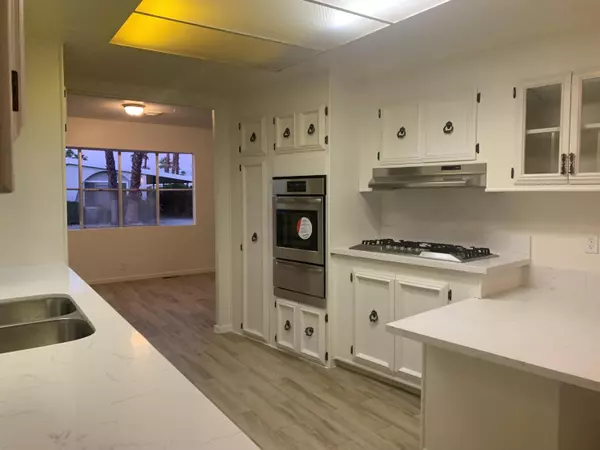 Palm Springs, CA 92264,136 Sage DR