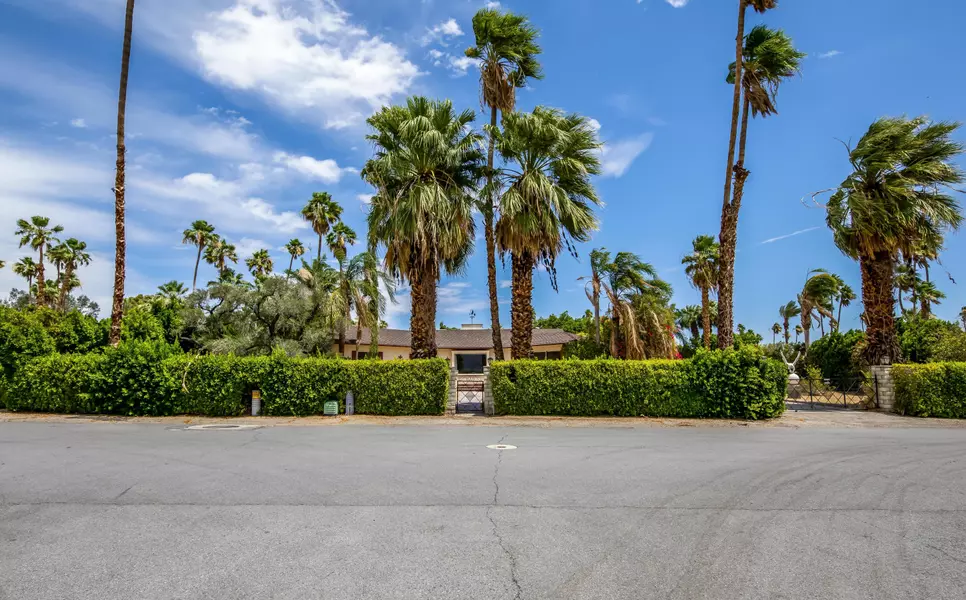 322 Camino Norte, Palm Springs, CA 92262