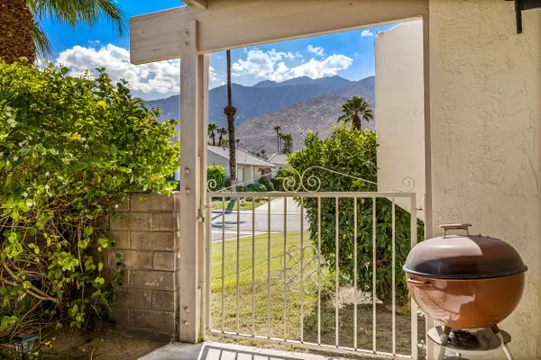 Palm Springs, CA 92264,1710 Capri CIR