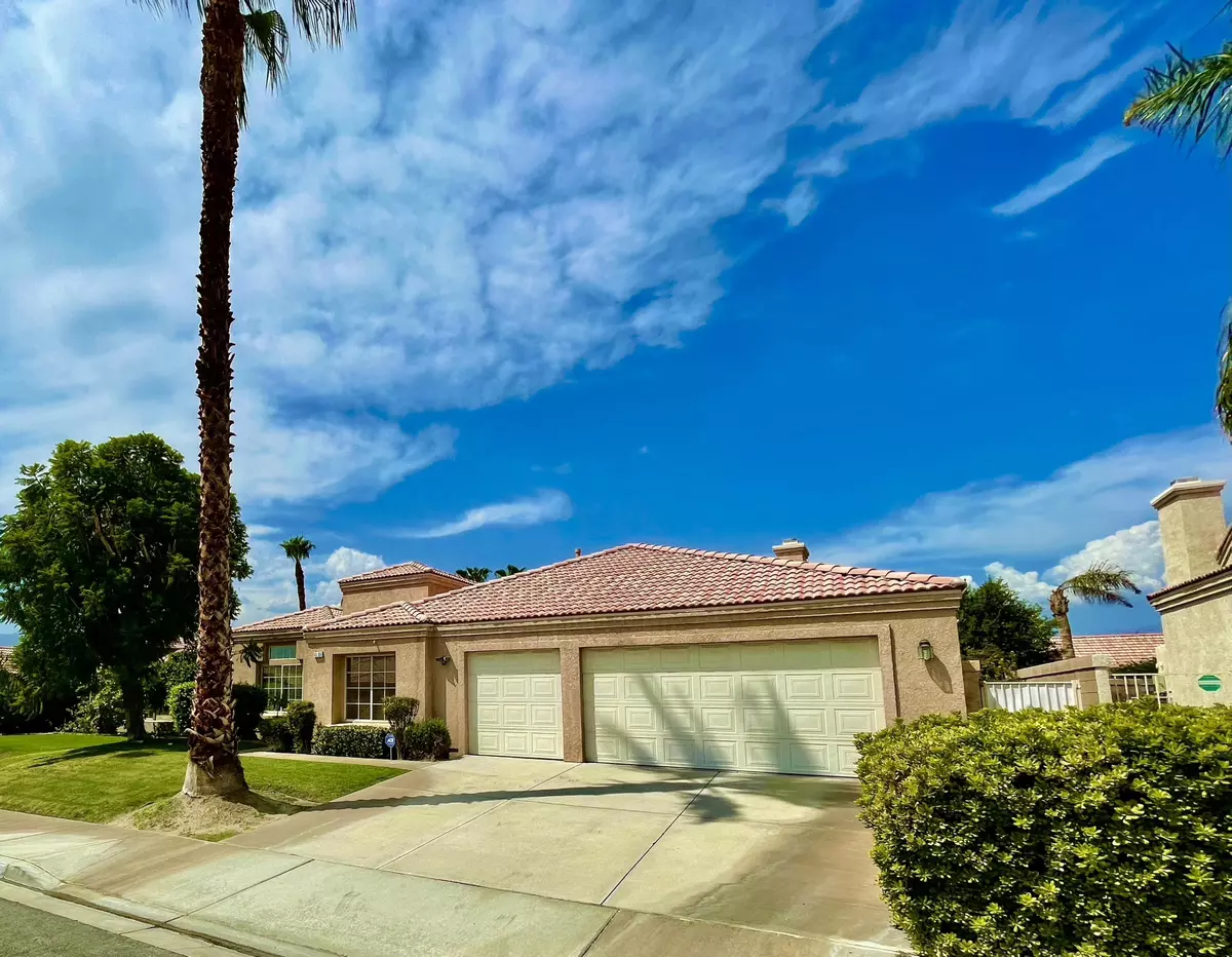 La Quinta, CA 92253,45155 Desert Sand CT