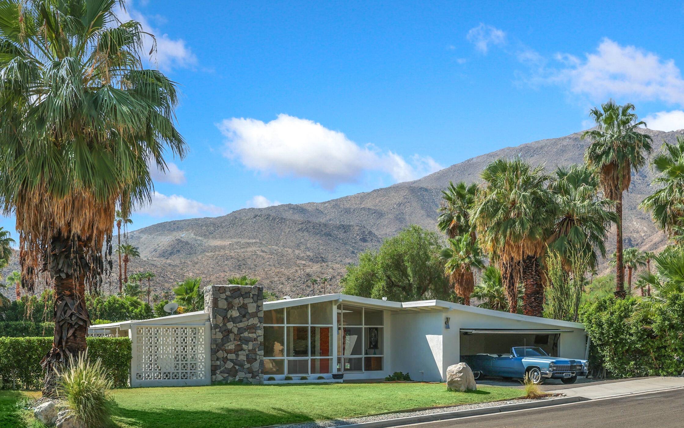 42976 Ocotillo DR, Rancho Mirage, CA 92270