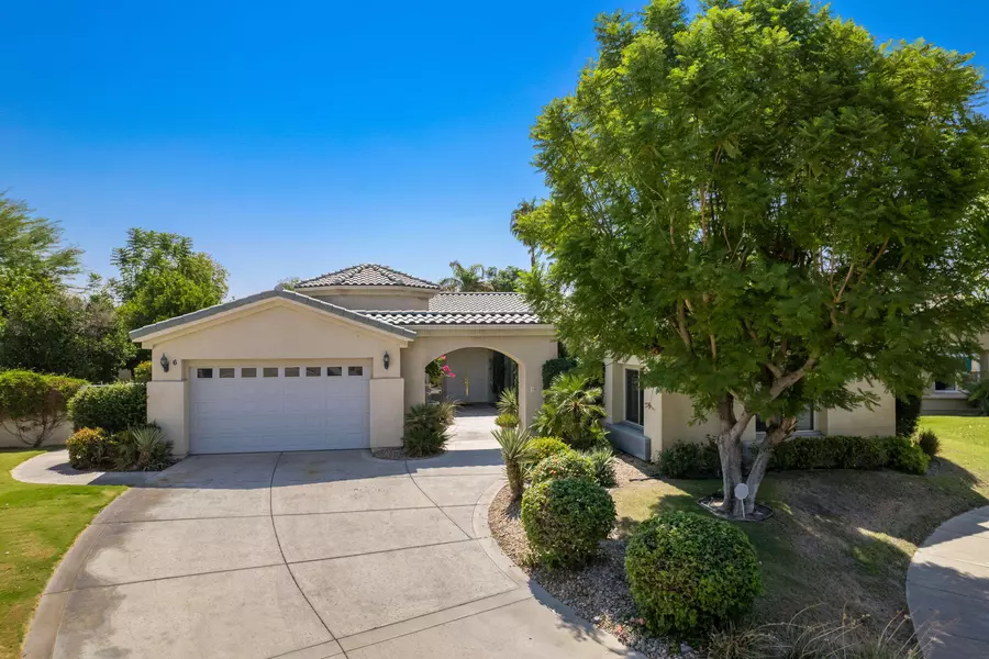 6 Bristol CT, Rancho Mirage, CA 92270