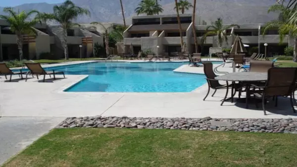 Palm Springs, CA 92264,1655 E Palm Canyon #804