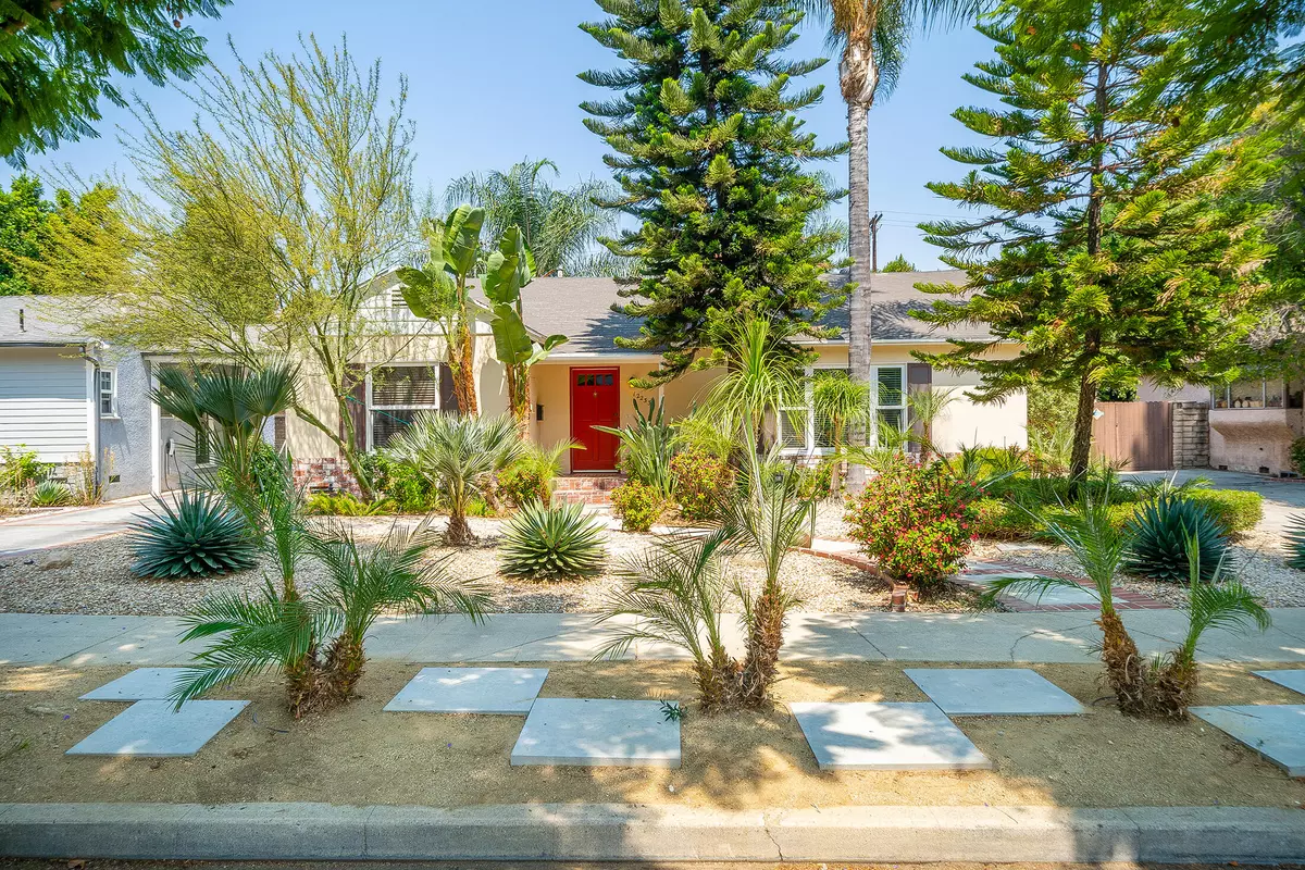 Valley Village, CA 91607,12233 La Maida ST