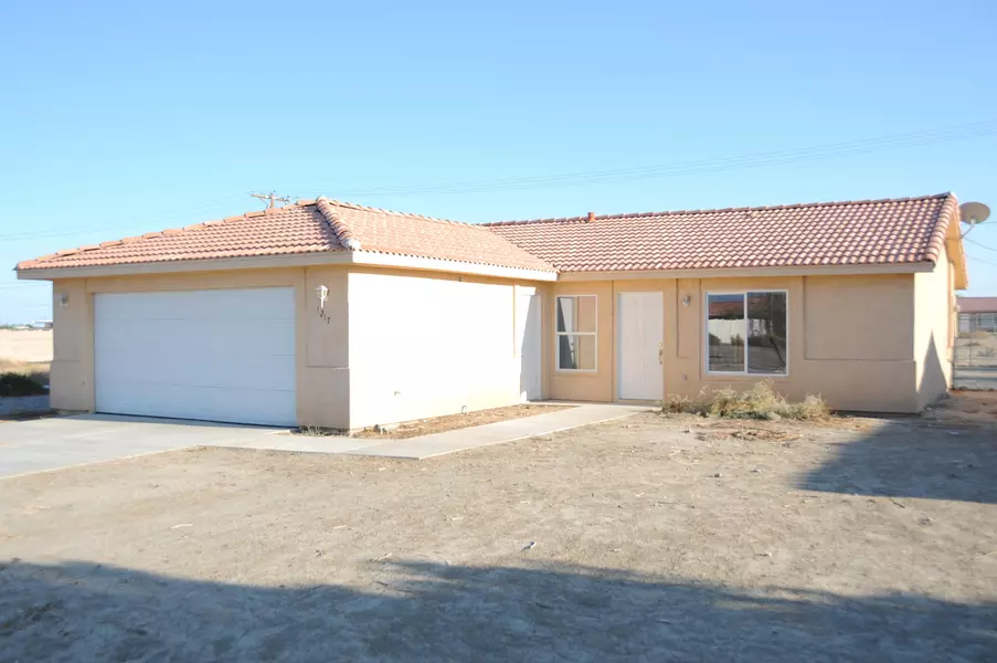 1217 Mullet AVE, Thermal, CA 92274