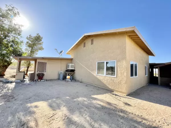 Landers, CA 92285,3224 Shawnee TRL