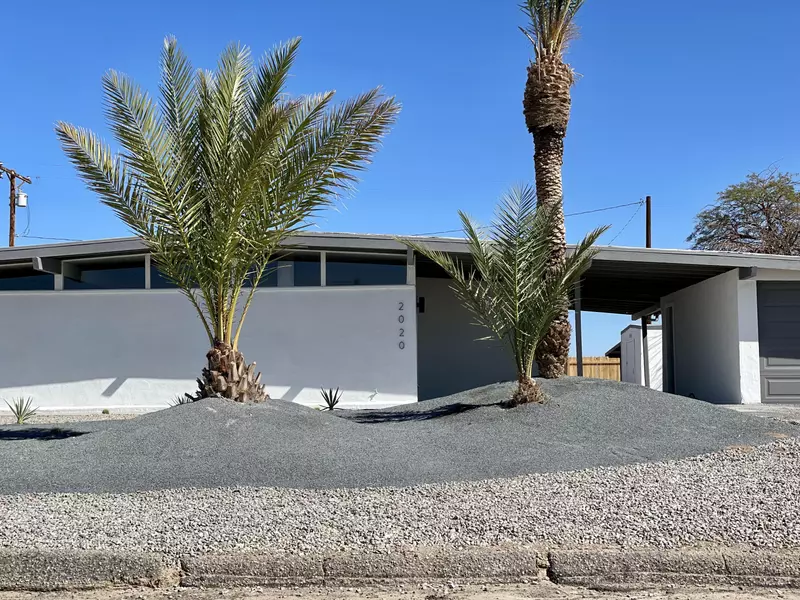 2020 Desert King AVE, Thermal, CA 92274