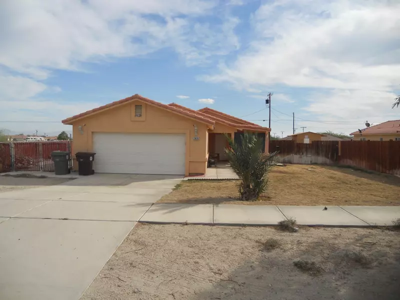 2836 Dione DR, Salton City, CA 92275