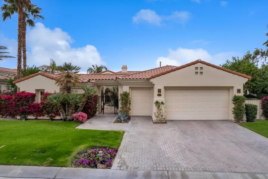 267 Loch Lomond RD, Rancho Mirage, CA 92270