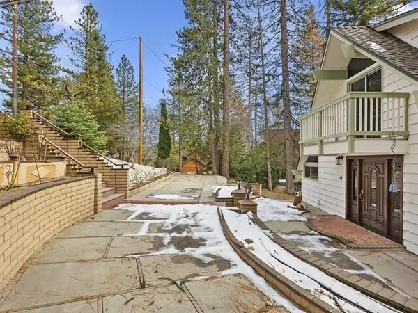 Lake Arrowhead, CA 92352,26625 Annandale CT