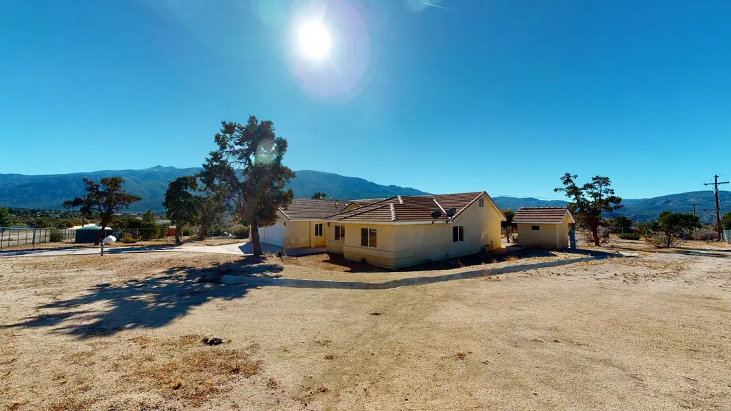 61187 Lucerne DR, Mountain Center, CA 92561