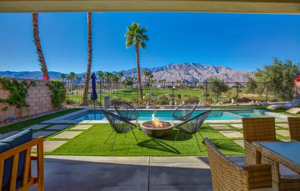 Palm Springs, CA 92262,1105 Passage ST