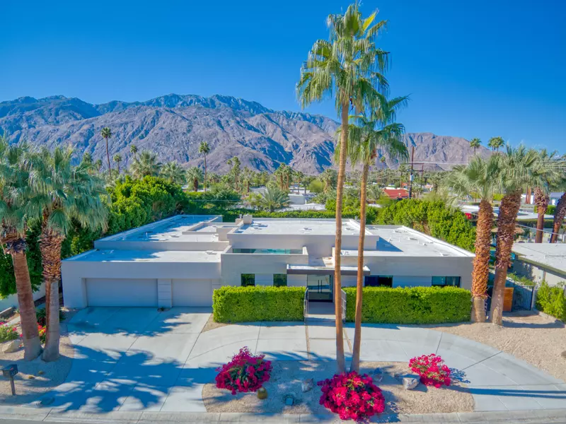 473 N Burton WAY, Palm Springs, CA 92262