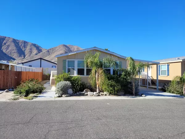 Palm Springs, CA 92262,22840 Sterling AVE #135