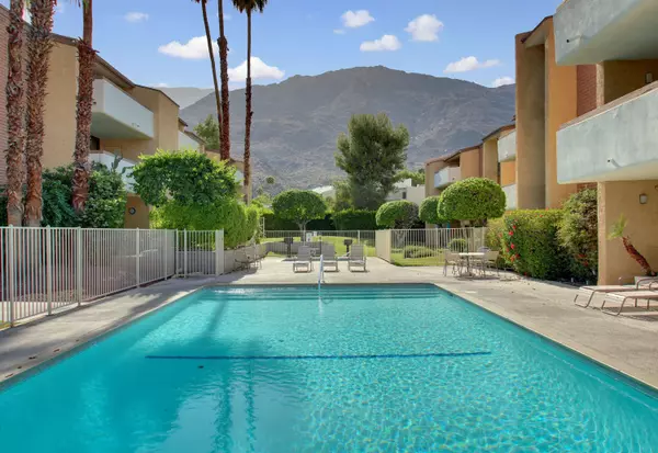 Palm Springs, CA 92264,251 E La Verne WAY #F