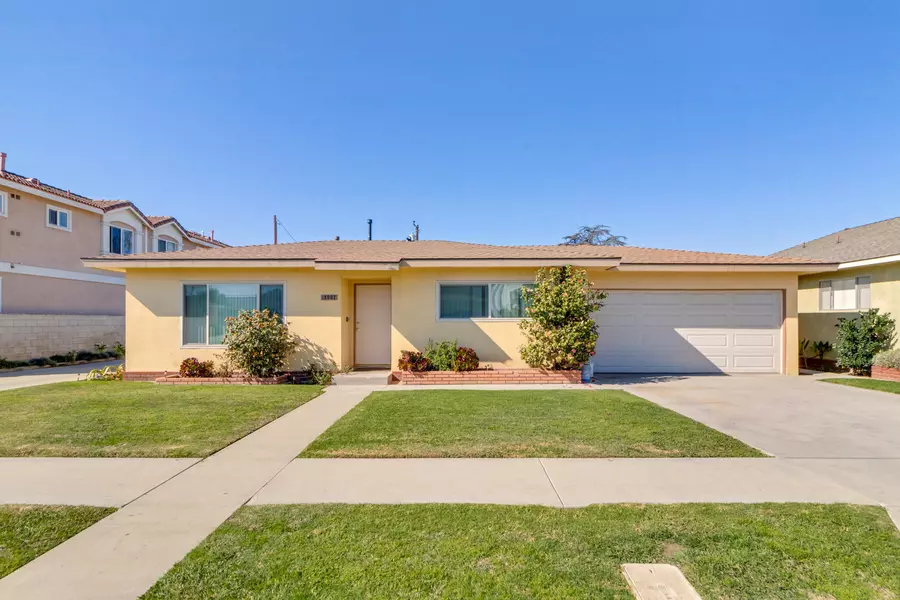 18007 Jersey AVE, Artesia, CA 90701