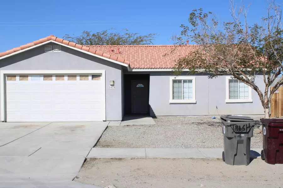 2425 Shore Isle AVE, Thermal, CA 92274