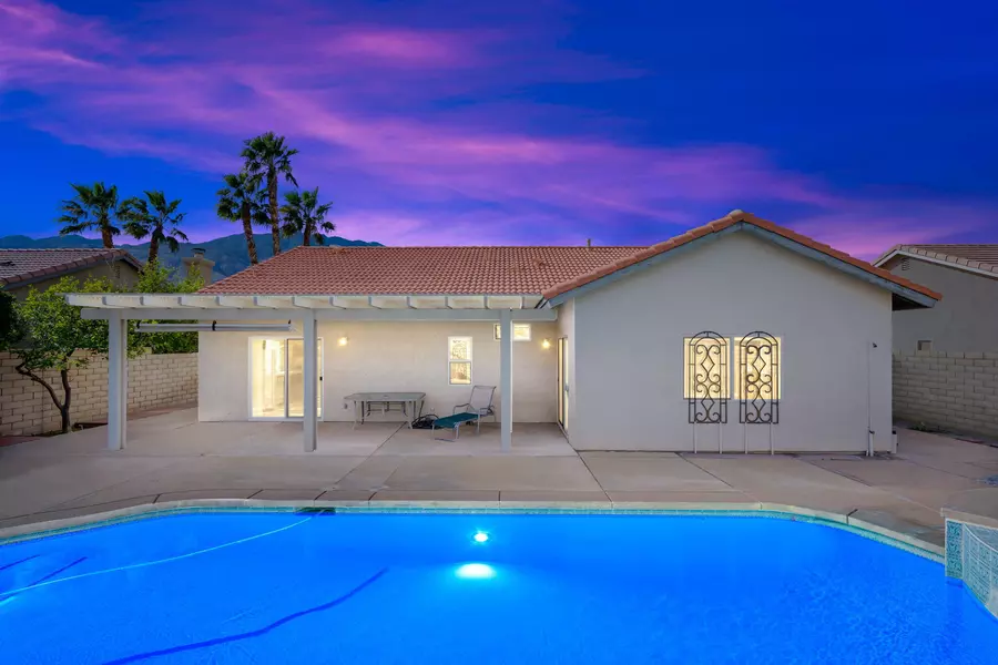 2312 Shannon WAY, Palm Springs, CA 92262