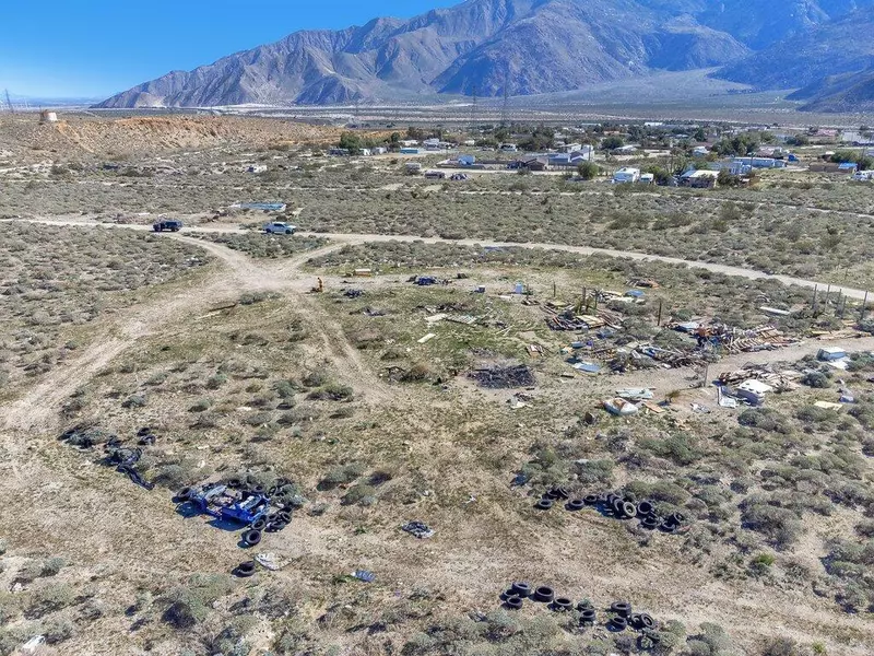 1 Rockview RD, Whitewater, CA 92282