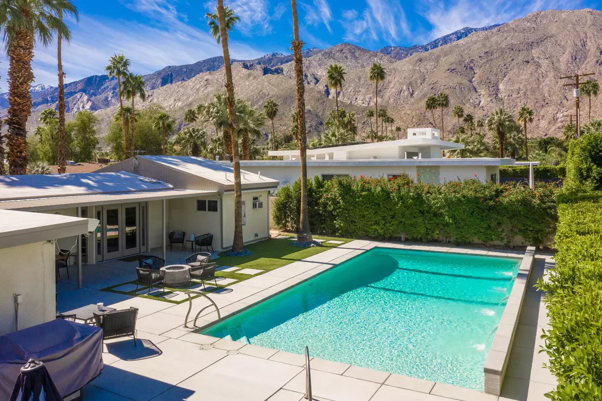 Palm Springs, CA 92264,924 E San Lucas RD