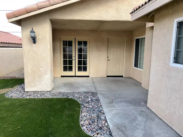 La Quinta, CA 92253,53080 Avenida Diaz