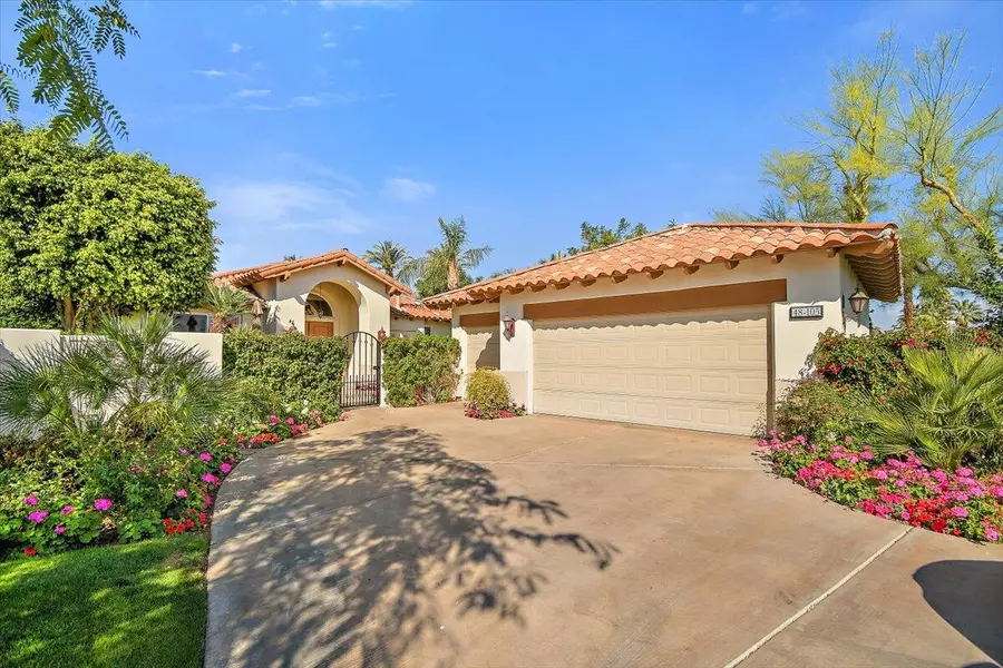 48105 Via Solana, La Quinta, CA 92253