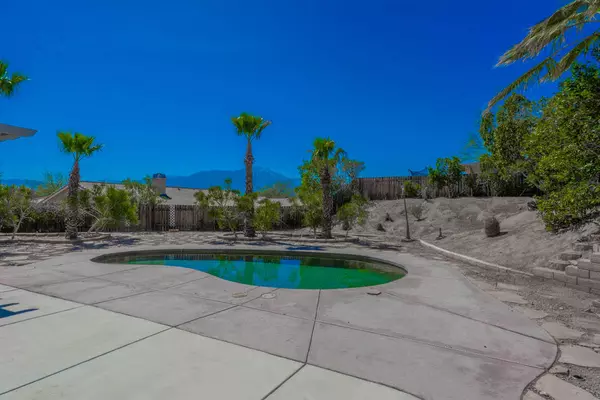 Desert Hot Springs, CA 92240,13553 Hacienda Heights DR