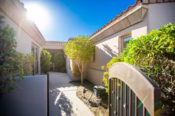 La Quinta, CA 92253,49545 Rancho Las Mariposas