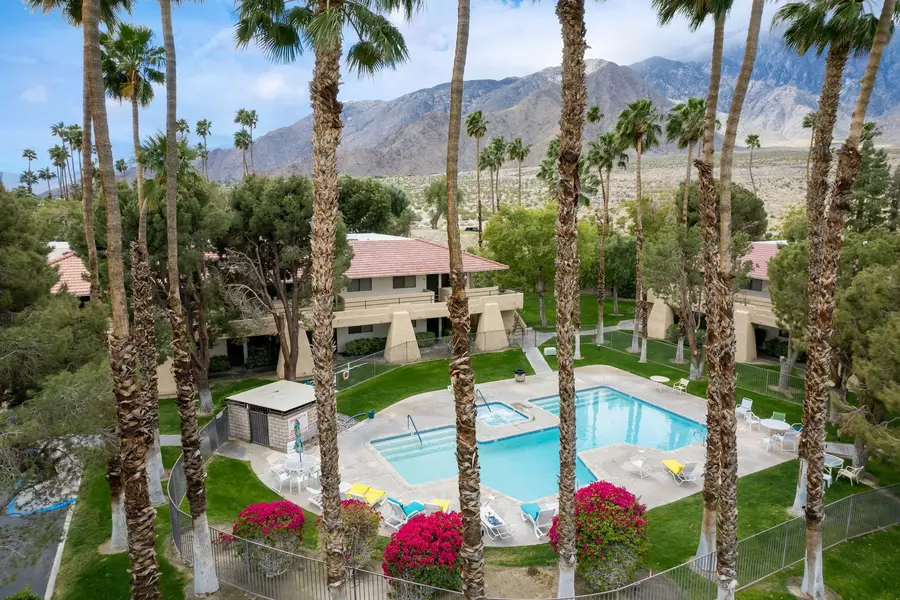 2821 W Los Felice CIR #K116, Palm Springs, CA 92262