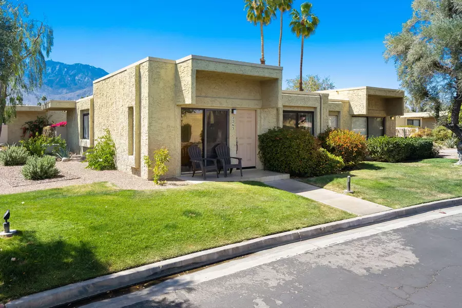 2263 Los Patos DR, Palm Springs, CA 92264