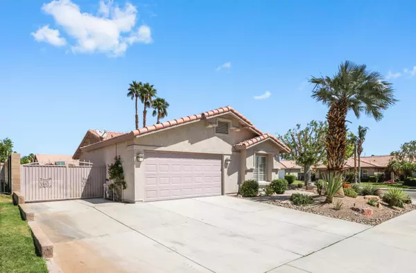 La Quinta, CA 92253,79240 Laurie CT