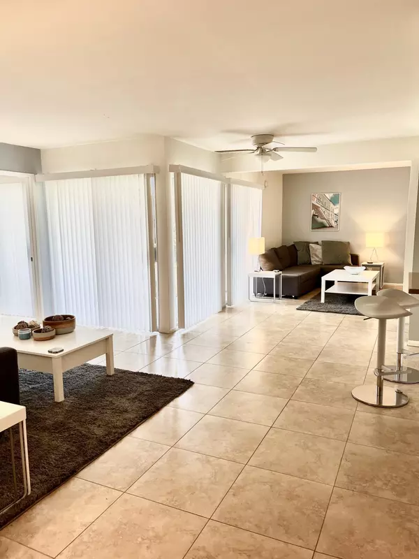 1500 S Camino Real #202a, Palm Springs, CA 92264