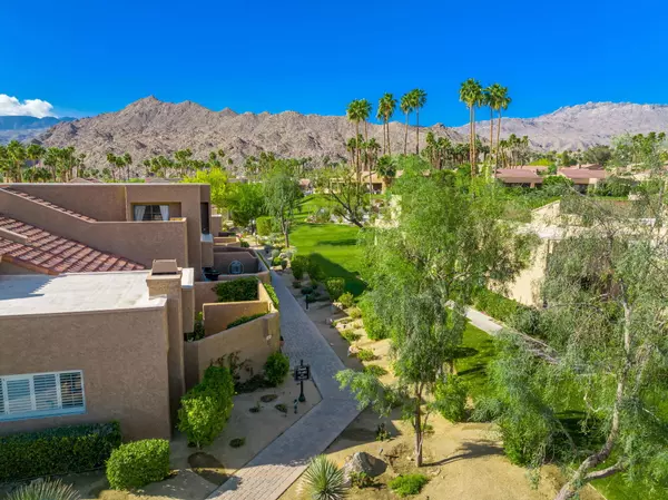 Palm Desert, CA 92260,73405 Foxtail LN