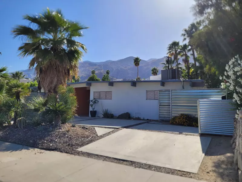 625 S Vista Oro, Palm Springs, CA 92264