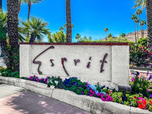 2700 Lawrence Crossley RD #66, Palm Springs, CA 92264