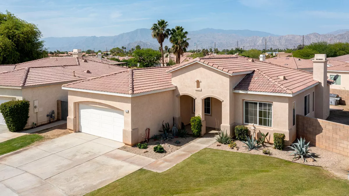 Indio, CA 92201,80803 Sunglow CT