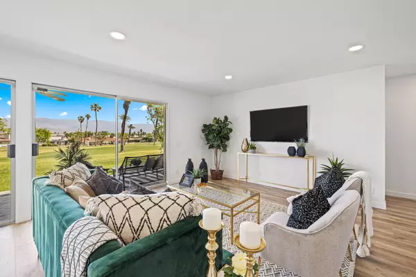 La Quinta, CA 92253,80076 Palm Circle DR